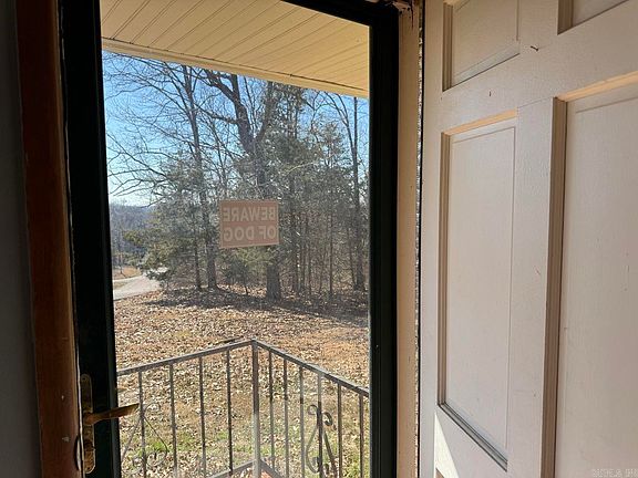 5th image of 709 Owl Dr