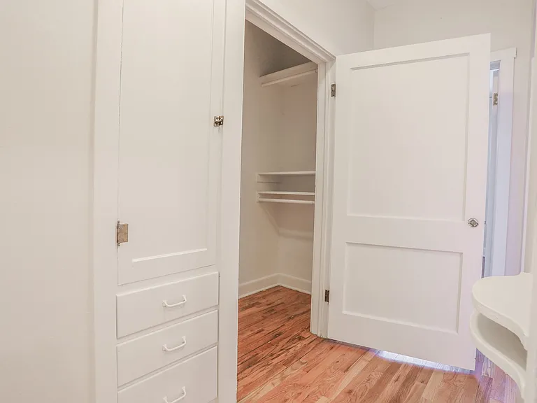 961 N Marion St #4 — Photo 10