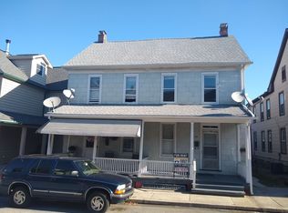 208 Ruth Ave, Hanover, PA 17331