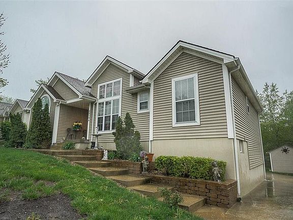 4th image of 4914 NW Nantucket Dr