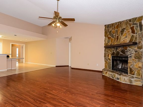 2nd image of 18306 Cypress Stand Cir