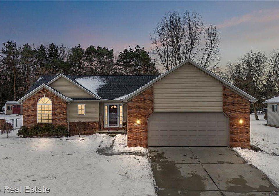 1st image of 9298 Meadowview Dr