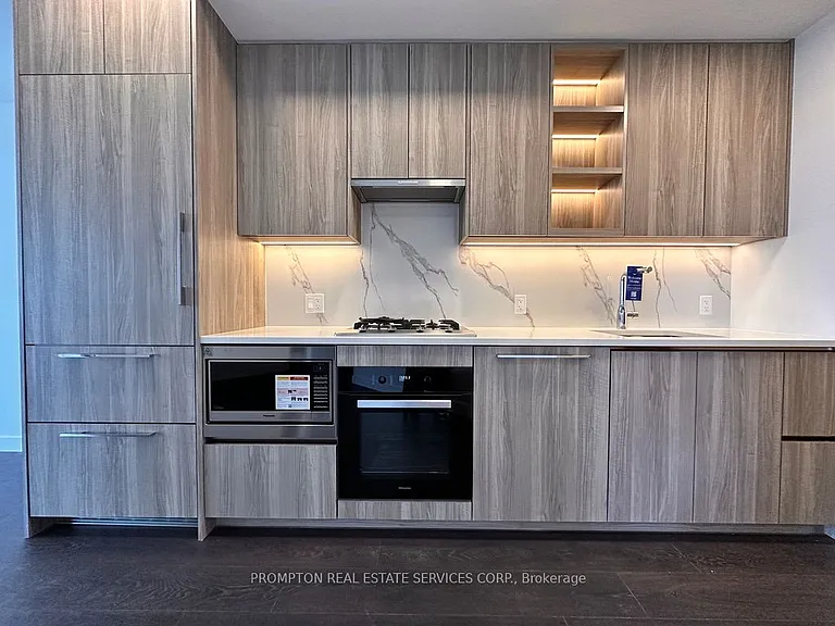 18 Esther Shiner Blvd #706 — Photo 15