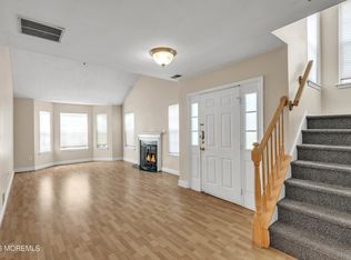 2106 Grassy Hollow Dr, Toms River, NJ 08755