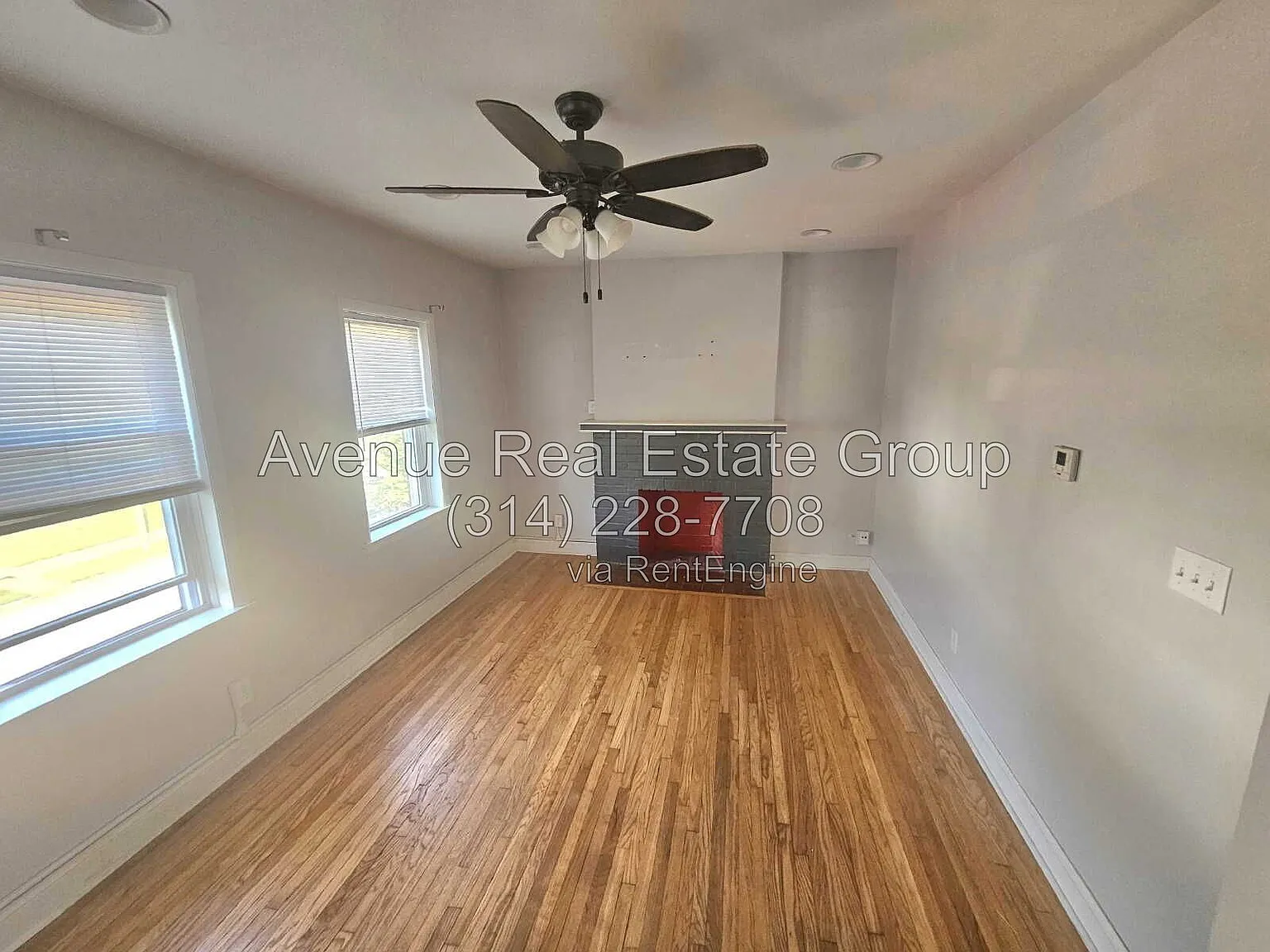 2 bed, 1.0 bath, 900 sqft, $1,100 — Photo 2