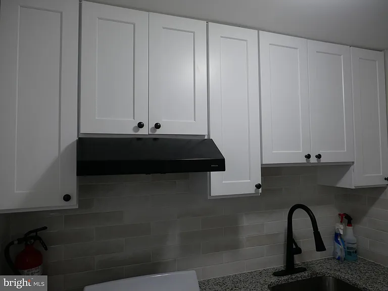 313 Hampden Rd #B — Photo 7