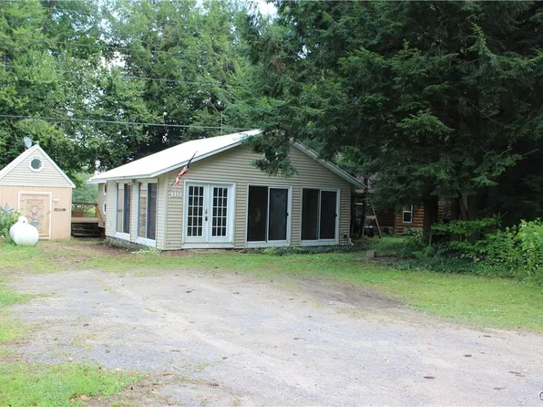 110 Kasoag Lake Rd, Altmar, NY 13302