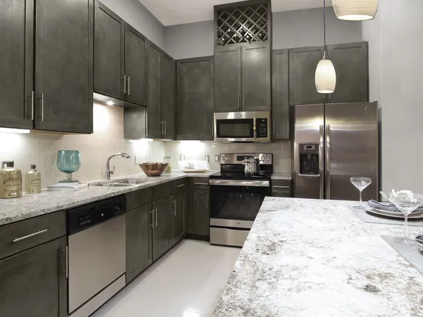 Le Palais Apartments