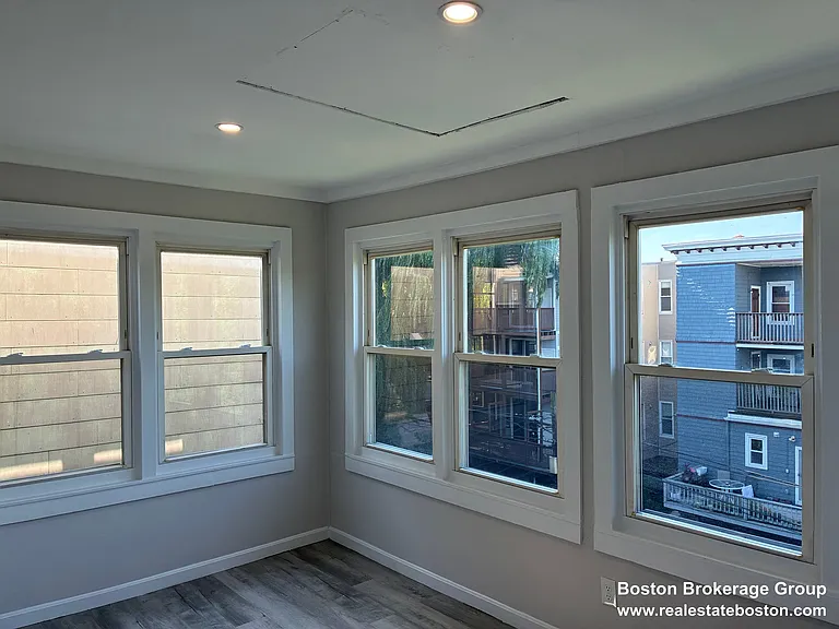 22 Howell St #3 — Photo 7