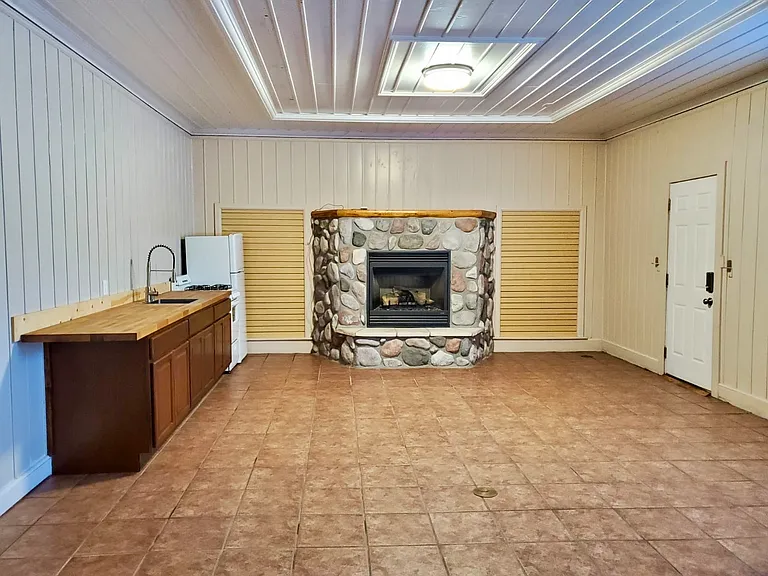 5970 E Highway 160 #1 — Photo 8