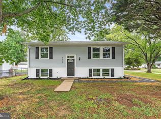6029 Massaponax Dr, Fredericksburg, VA 22407
