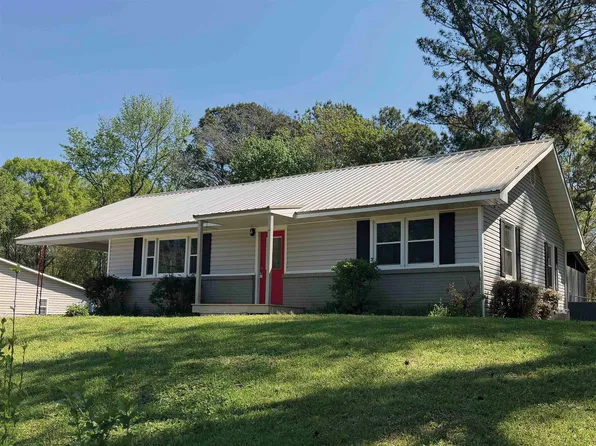 208 Piney Point Dr NW, Cullman, AL 35055