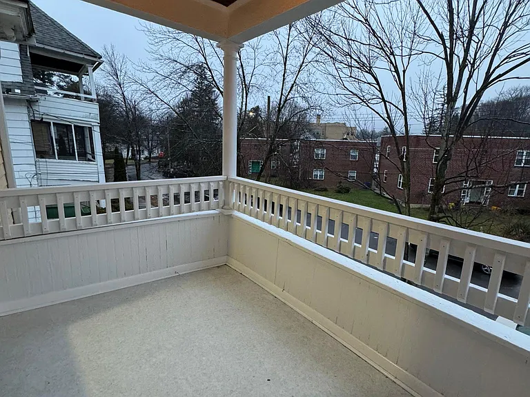 9 Minden Ave #2 — Photo 20