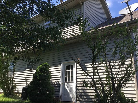 2nd image of 112 Medinah Ct