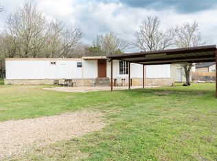 903 Battle Creek Rd, Granbury, TX 76048