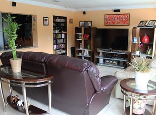 447 SW 78th Pl, Miami, FL 33144