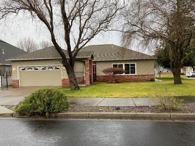 340 Leandra Ln, Eagle Pt, OR, 97524