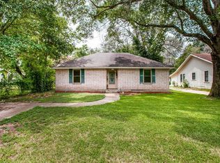 810 N 23rd St, Corsicana, TX 75110