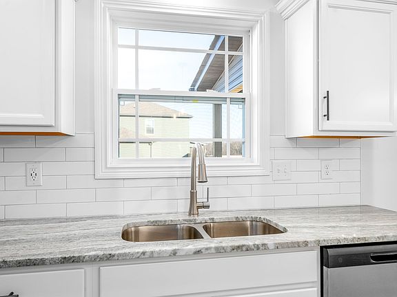 5th image of 102 Monaghan Dr Lot 101