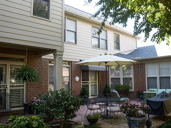 4th image of 1792 Yancey Cir S