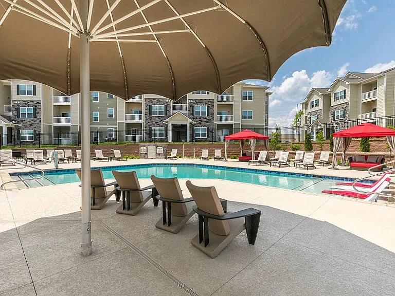 Aventura at Maryland Oaks — Photo 14