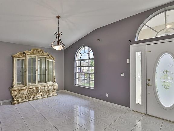 4th image of 8014 N Hale Ave