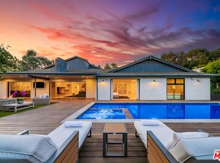 9038 Meredith Pl, Beverly Hills, CA 90210