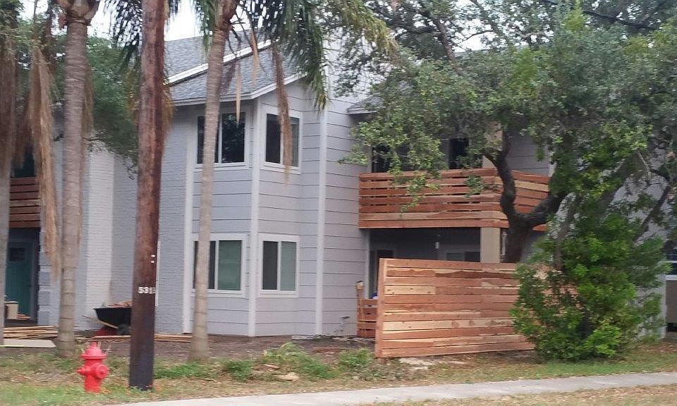 1st image of 1807 Harbor Dr APT A