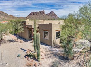 2301 S Triangle X Ln, Tucson, AZ 85713