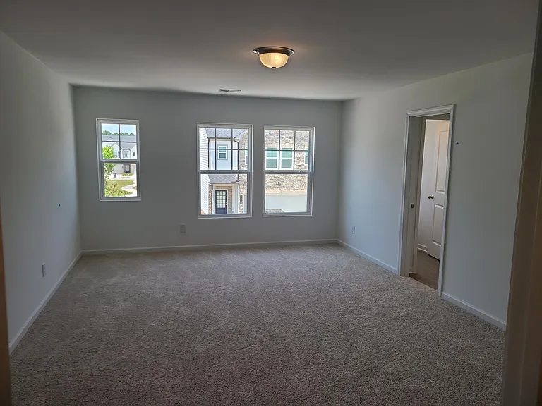 1120 Lossie Ln #1120 — Photo 9
