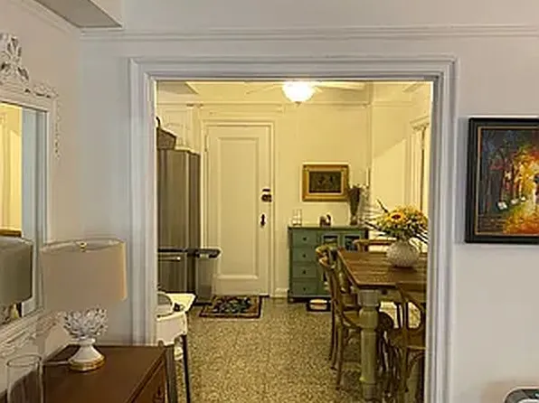 110 W 86th St APT 2B, New York, NY 10024