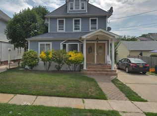 54 E Mineola Ave, Valley Stream, NY 11580
