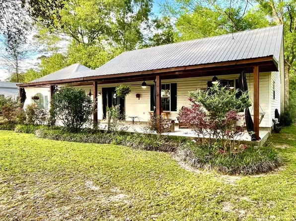 17539 Morales Ln, Livingston, LA 70754