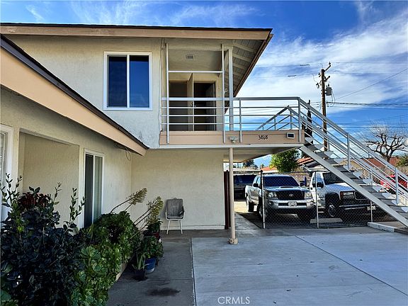 3rd image of 3814 Ferndale Ave