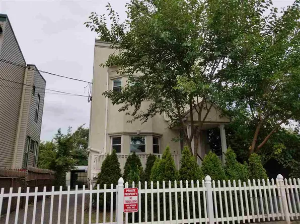243 Freeman Ave, Jersey City, NJ 07306