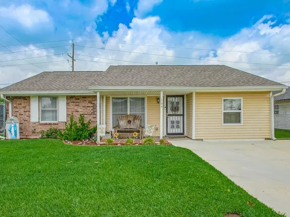 504 Ruth Dr, Westwego, LA 70094