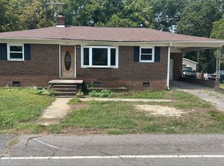 437 Clinton Ave, Lancaster, SC 29720