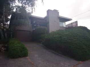 2828 13th Ave W, Seattle, WA 98119