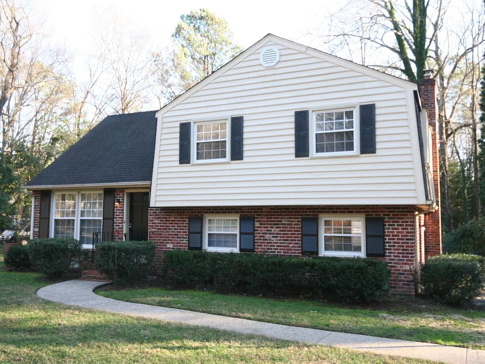 12141 Old Buckingham Rd