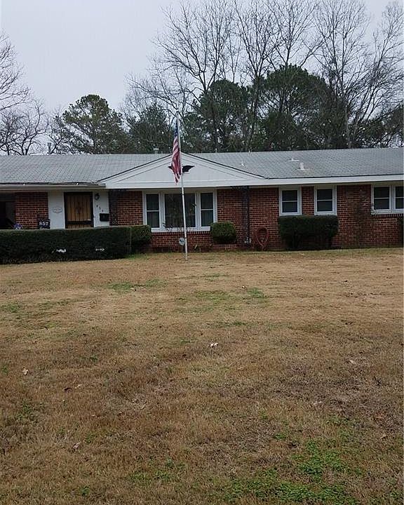 1st image of 857 Byrne Dr