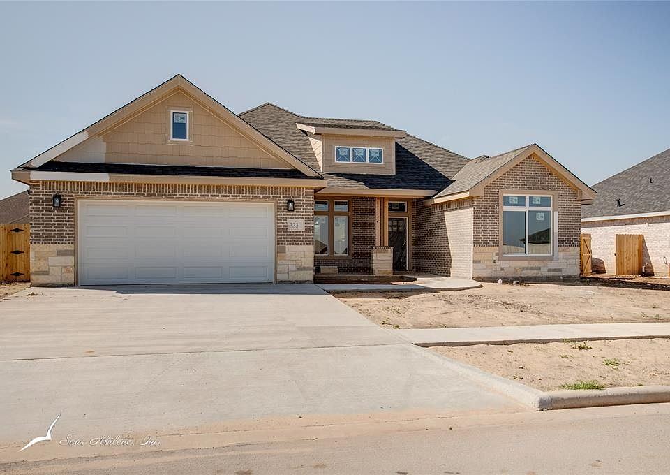 1st image of 333 Blue Lake Dr