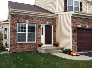 8215 66th St, Kenosha, WI 53142