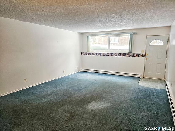 5th image of 320 13th Avenue NE #8