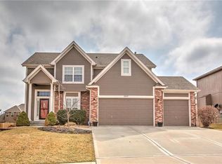 5507 NW 93rd St, Kansas City, MO 64154