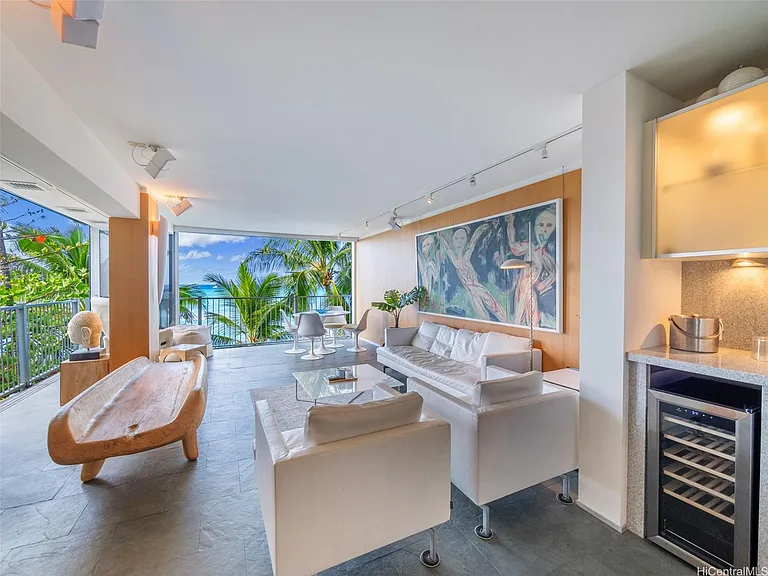 3015 Kalakaua Ave #401 — Photo 5