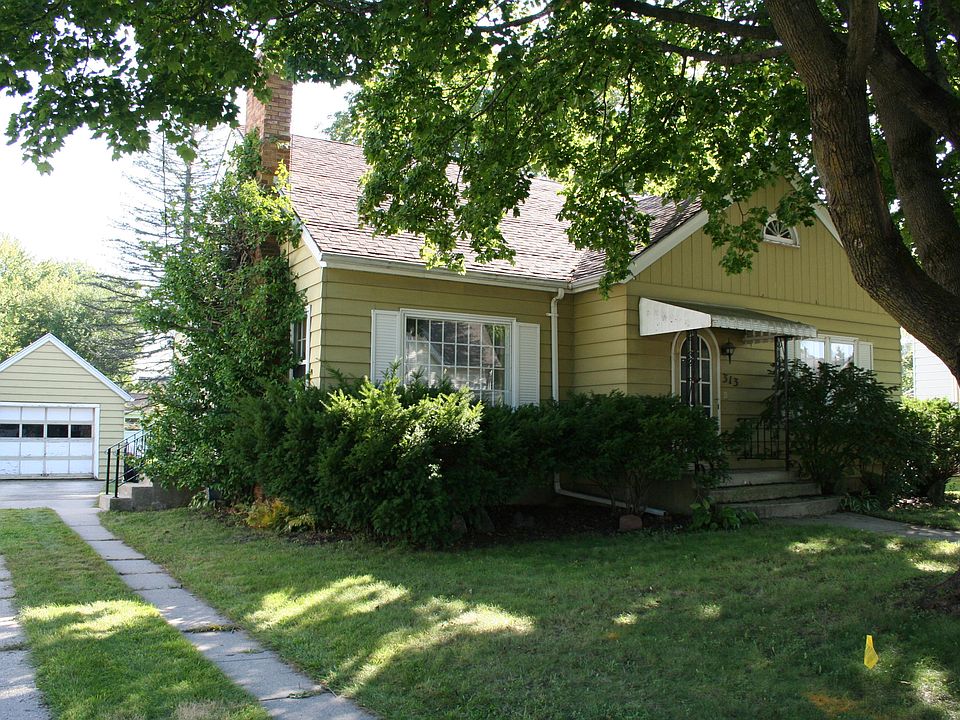 1st image of 313 W Lake St