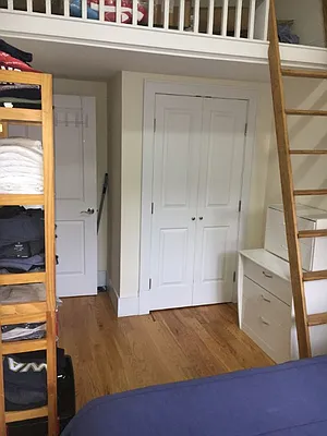 Rented by Camelot Realty Group | media 9