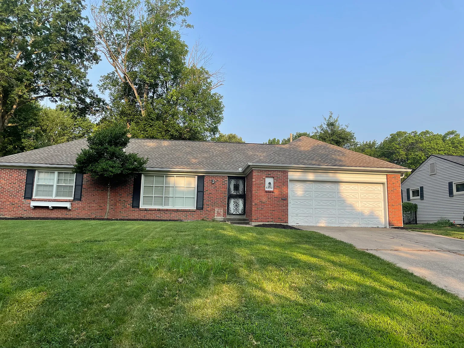 6340 Milhaven Dr — Photo 1