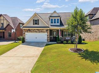 8657 Highlands Dr, Trussville, AL 35173