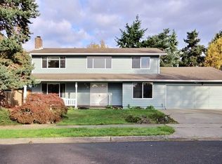 810 S 27th St, Renton, WA 98055